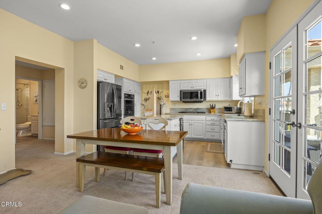 1737 Emerald Isle Way