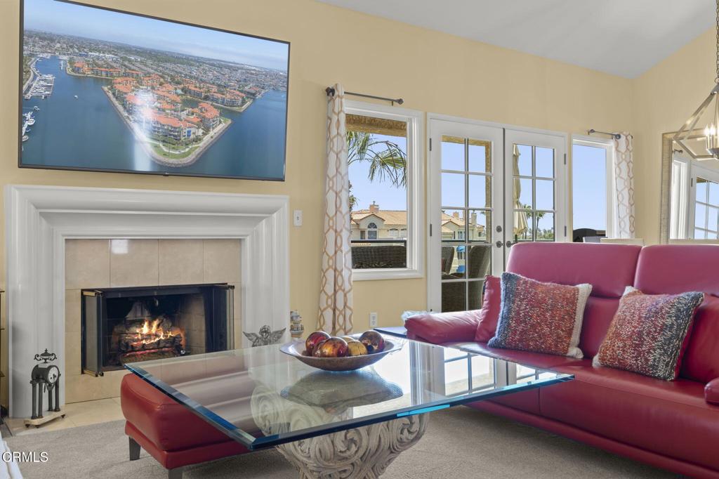 1737 Emerald Isle Way