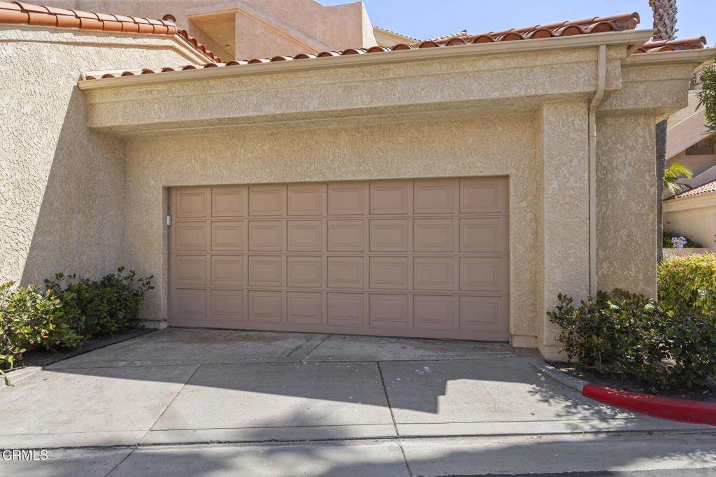 1737 Emerald Isle Way