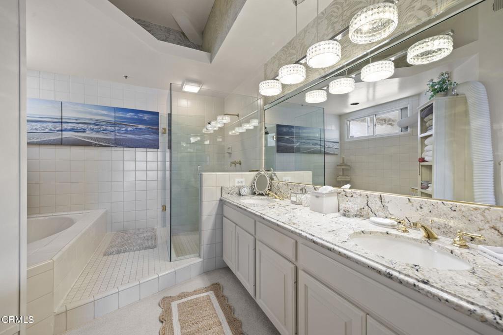 1808 Emerald Isle Way