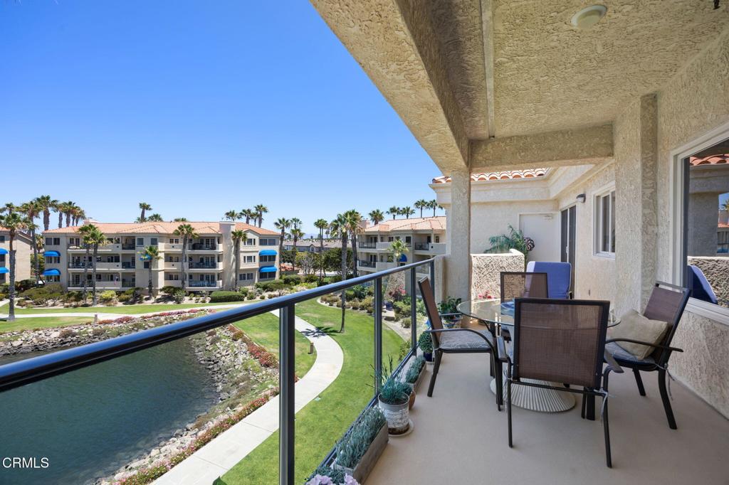 1808 Emerald Isle Way