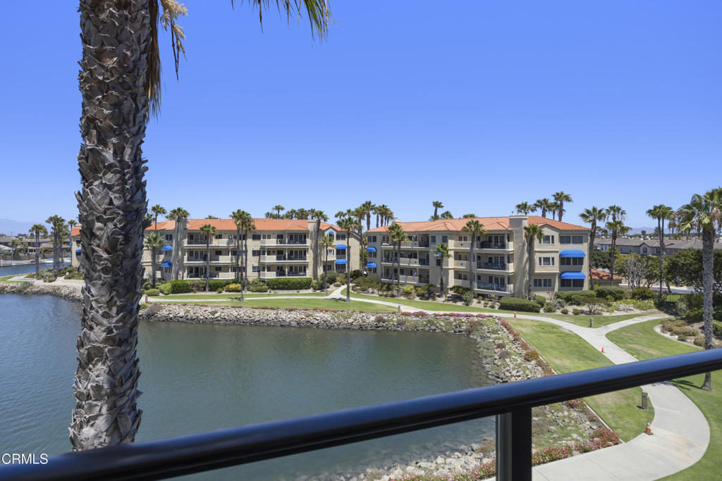 1808 Emerald Isle Way