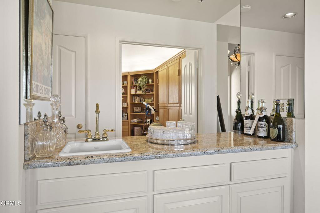 1808 Emerald Isle Way