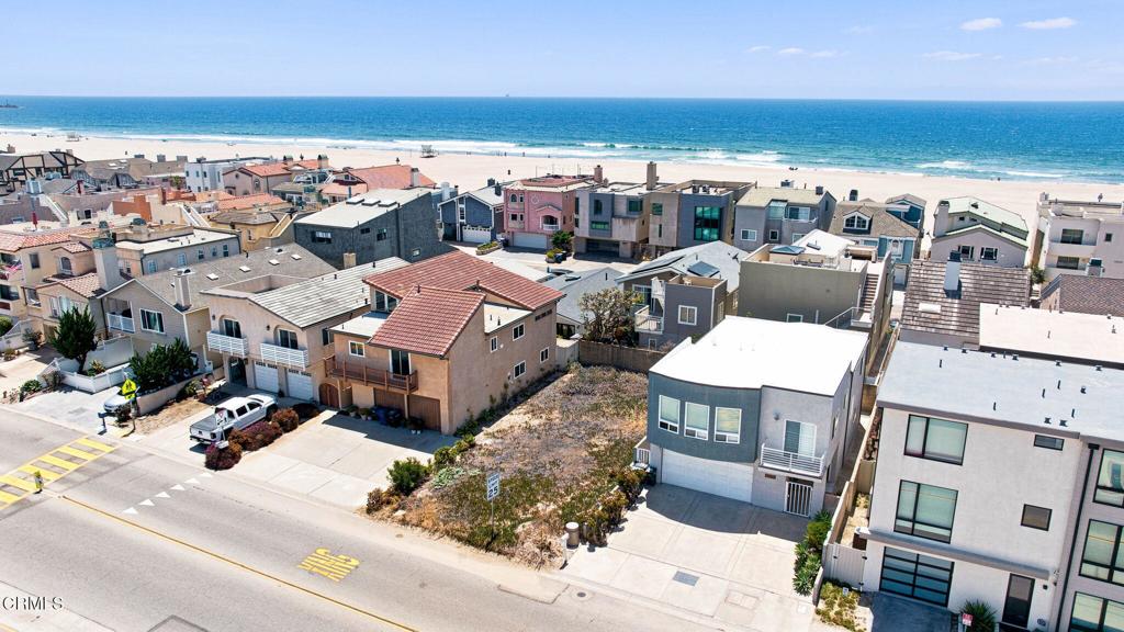 4049 Sunset Lane