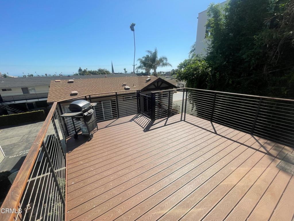 916 Poli Street