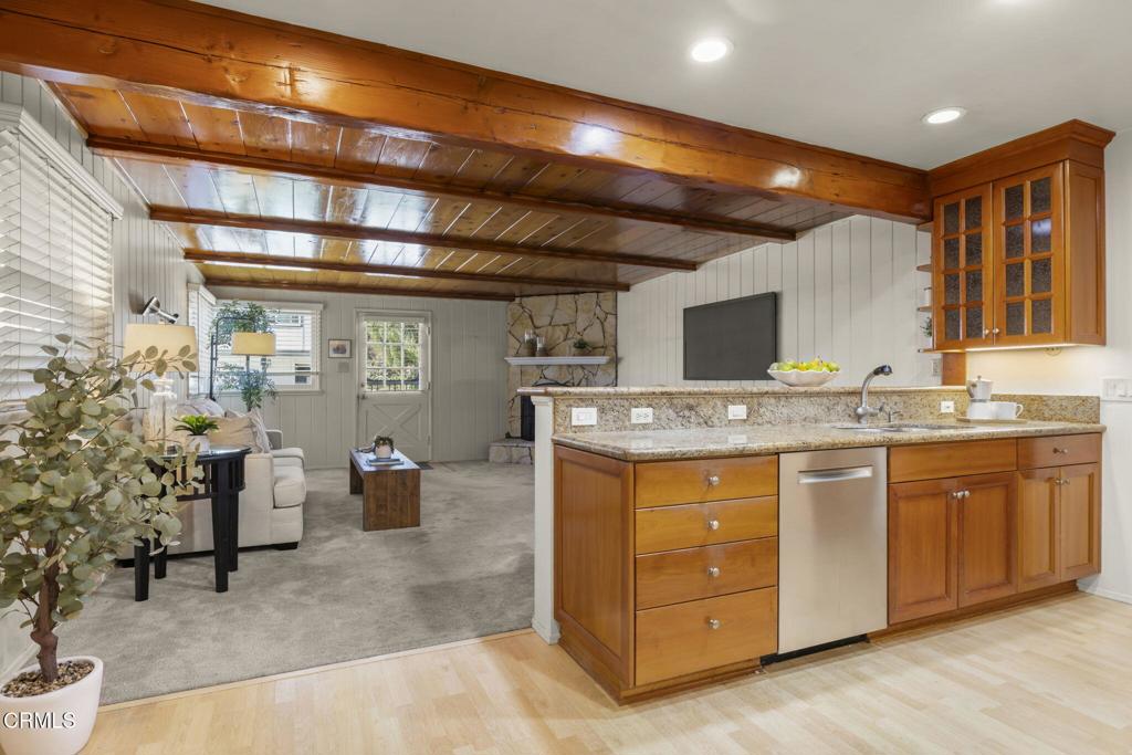 332 Sunset Drive