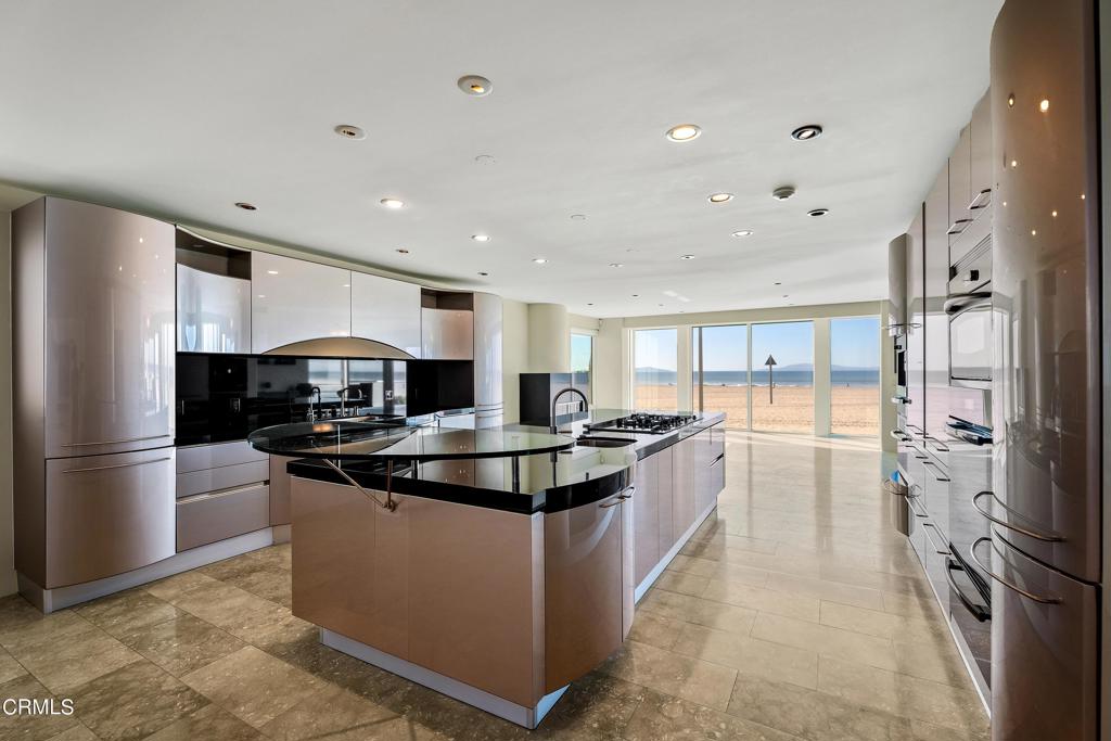 4015 Ocean Drive