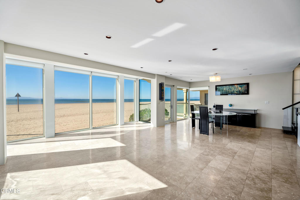 4015 Ocean Drive
