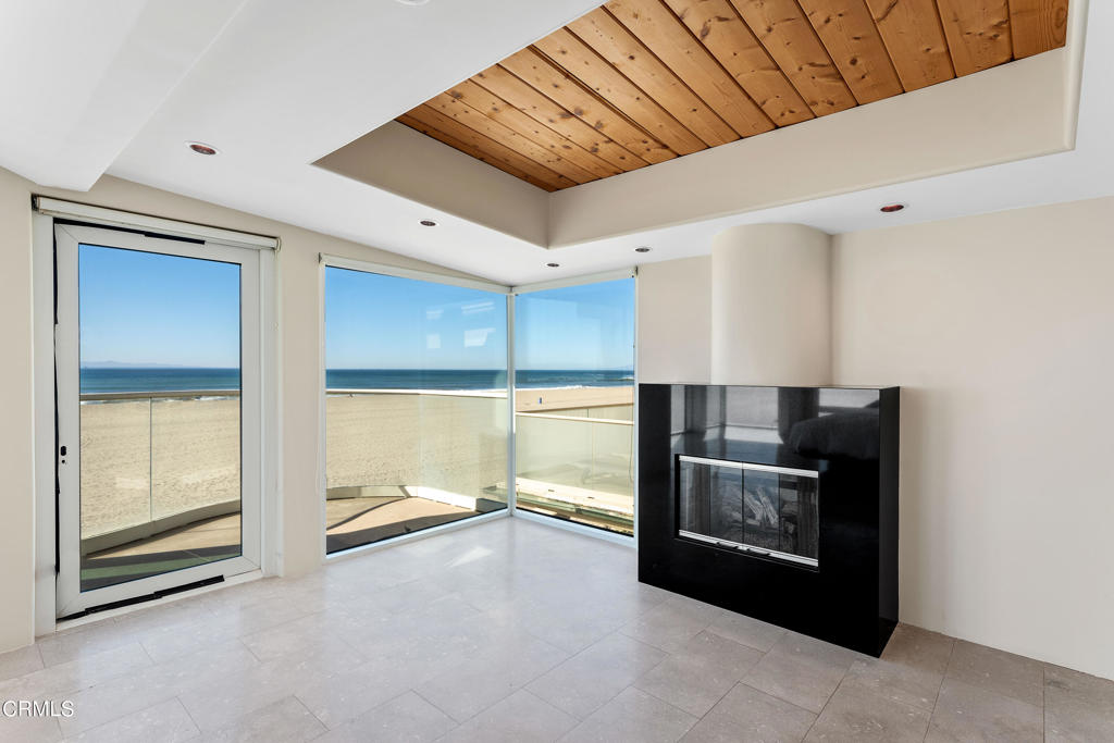 4015 Ocean Drive