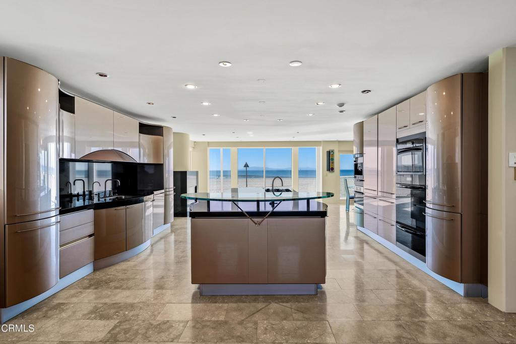 4015 Ocean Drive