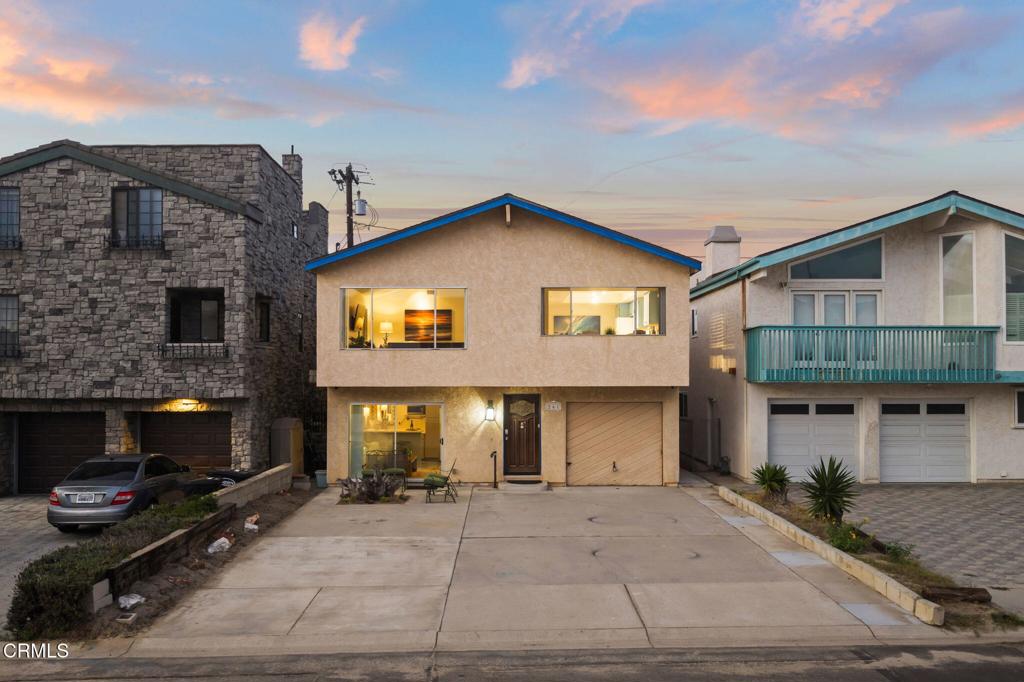 261 Hollywood Boulevard
