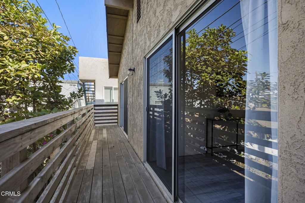261 Hollywood Boulevard