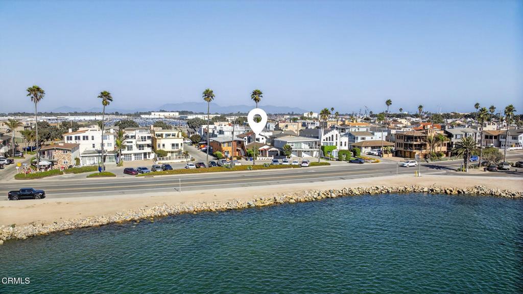2916 Lakeshore Court