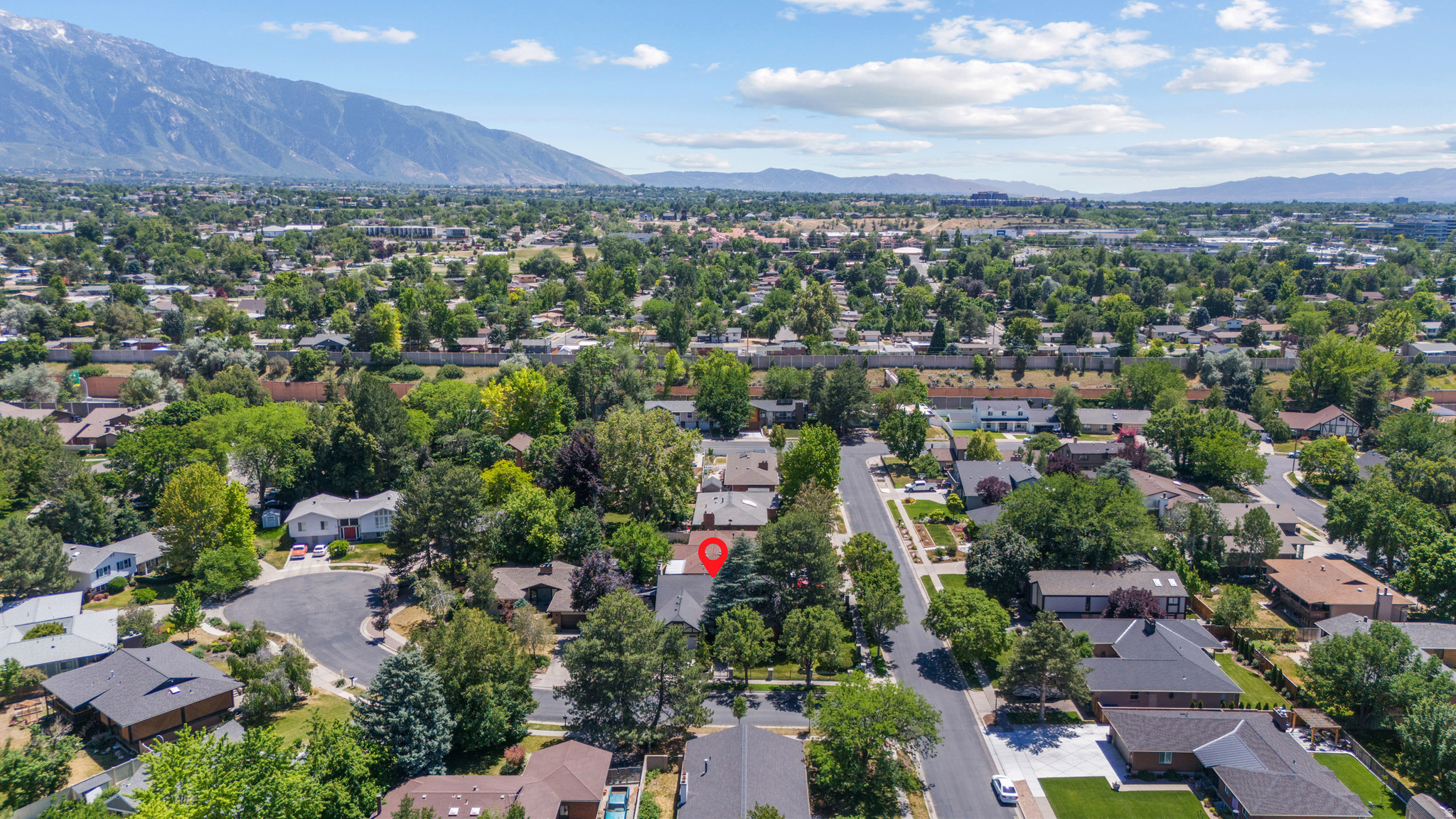 1540 E STONEMOOR CIR
