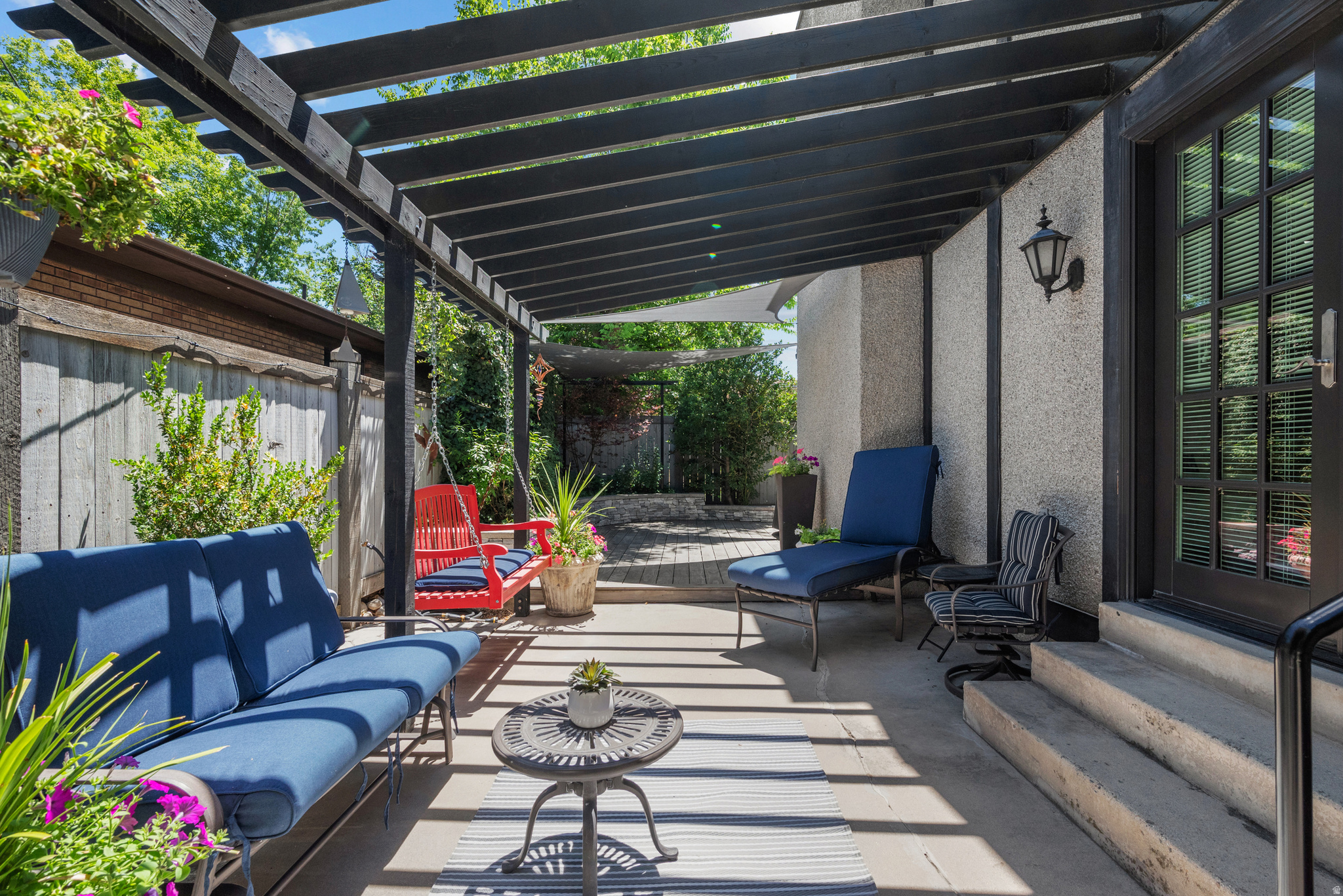 1540 E STONEMOOR CIR