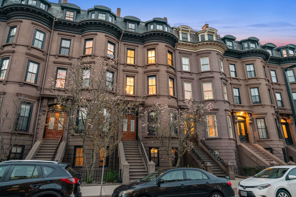 529 Columbus Ave # 11