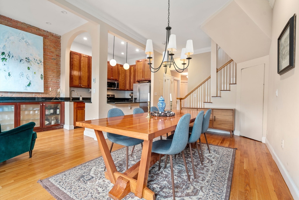529 Columbus Ave # 11
