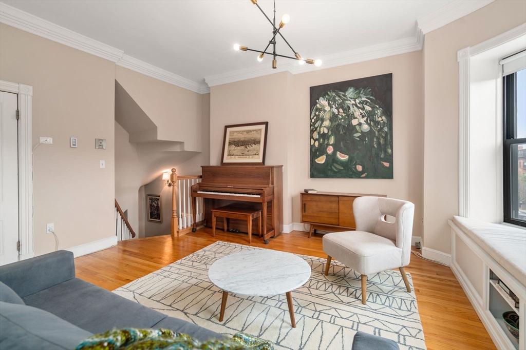 529 Columbus Ave # 11