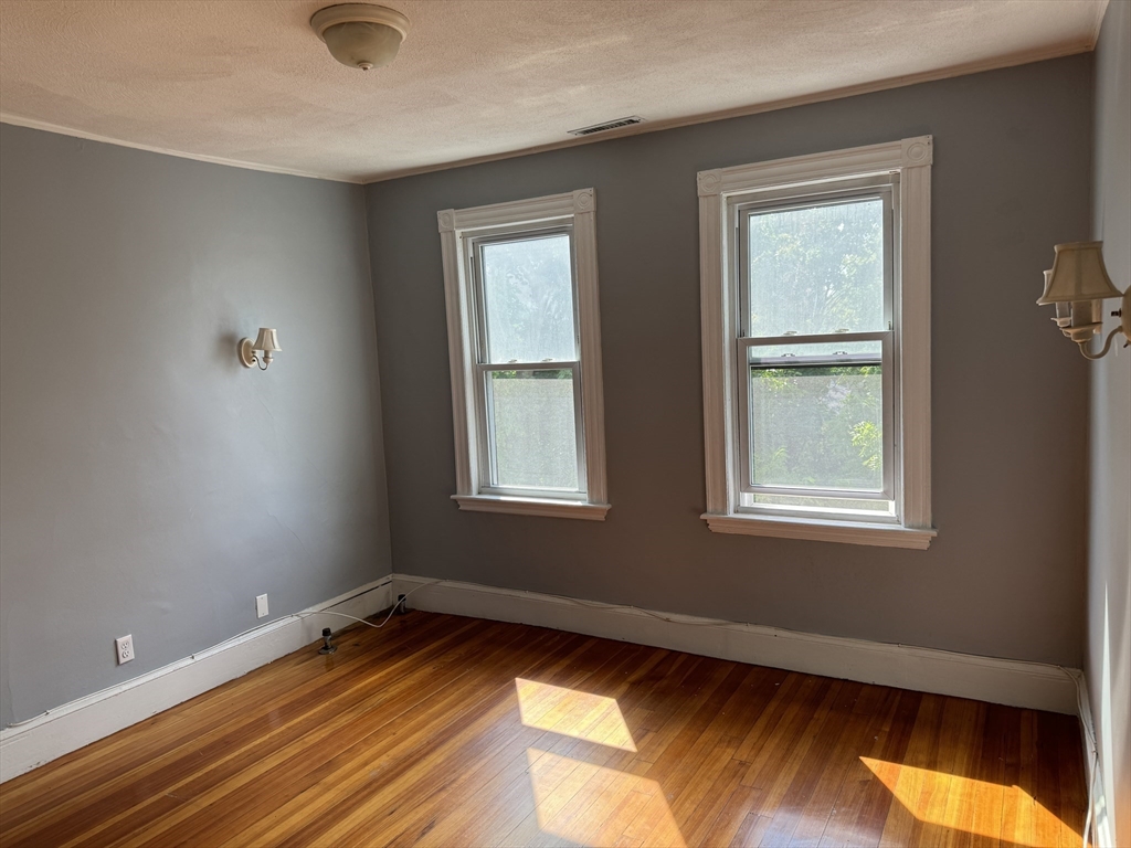 17 Frank St # 3