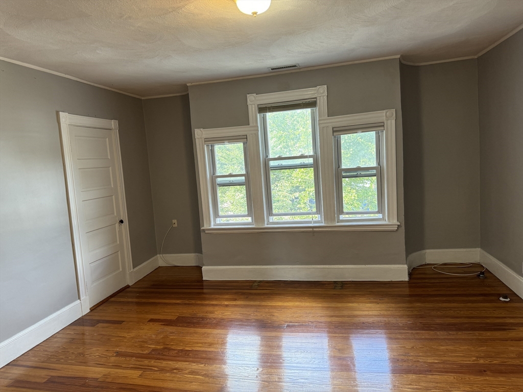 17 Frank St # 3