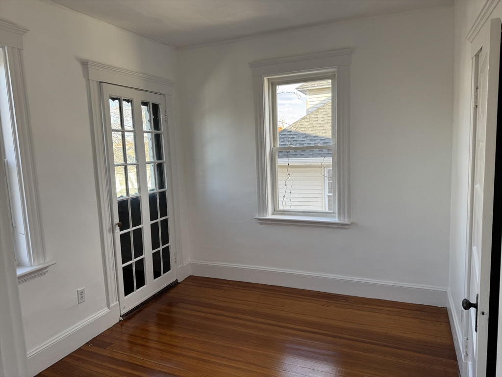 17 Frank St # 2