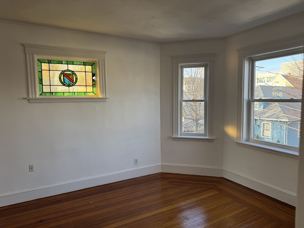 17 Frank St # 2