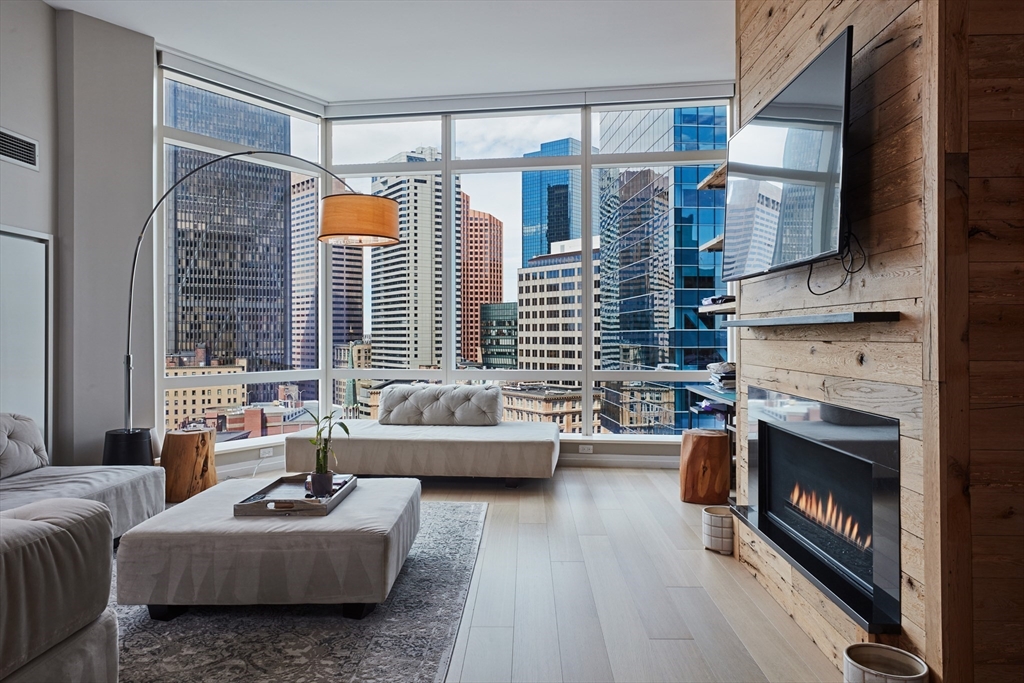 1 Franklin St # 1907