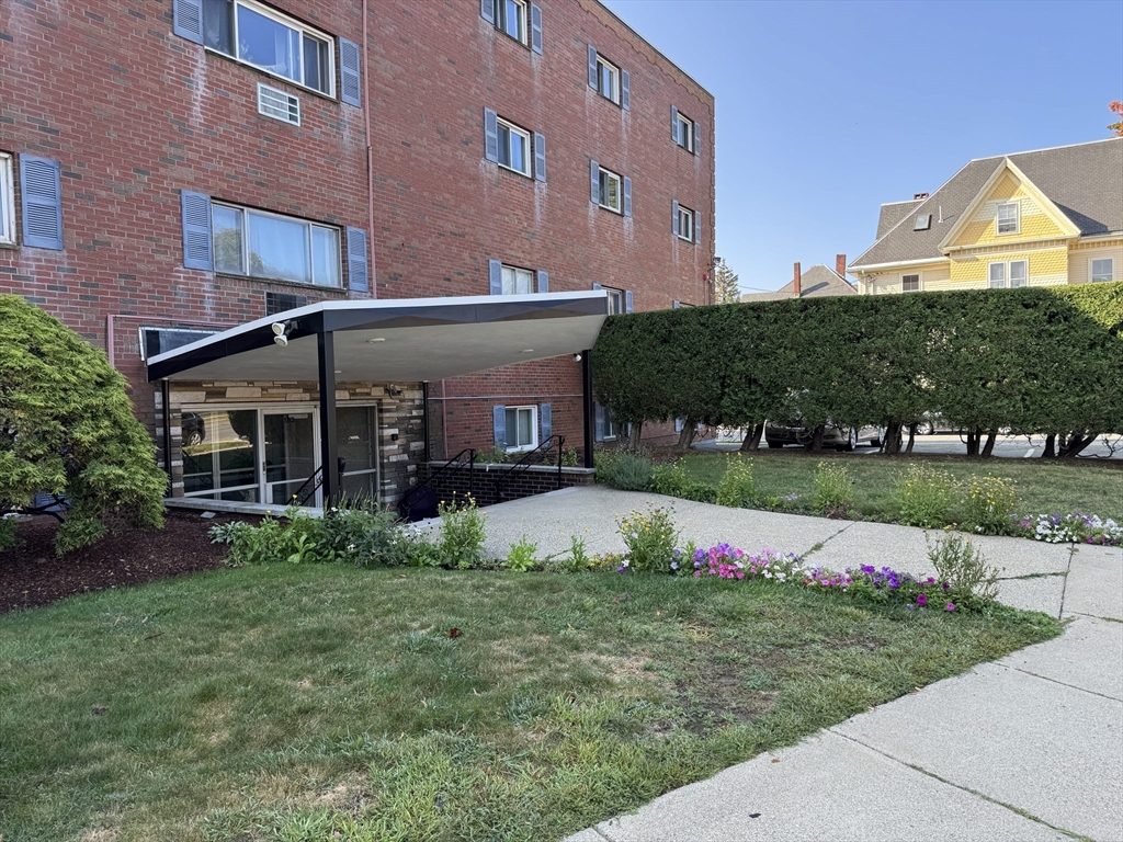 183 Mount Auburn St # 45