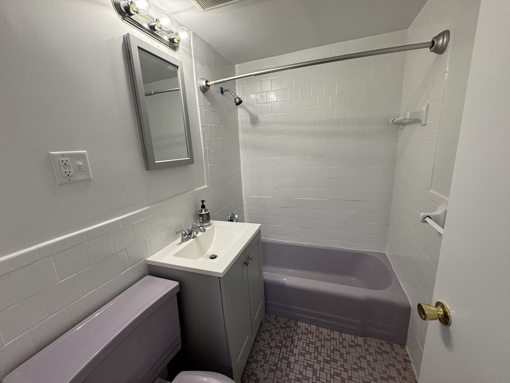 183 Mount Auburn St # 15