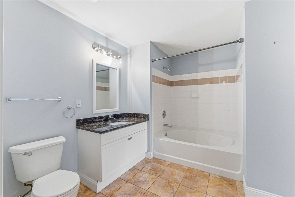 10 Seaport Dr # 2311