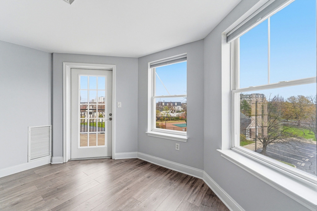 10 Seaport Dr # 2311