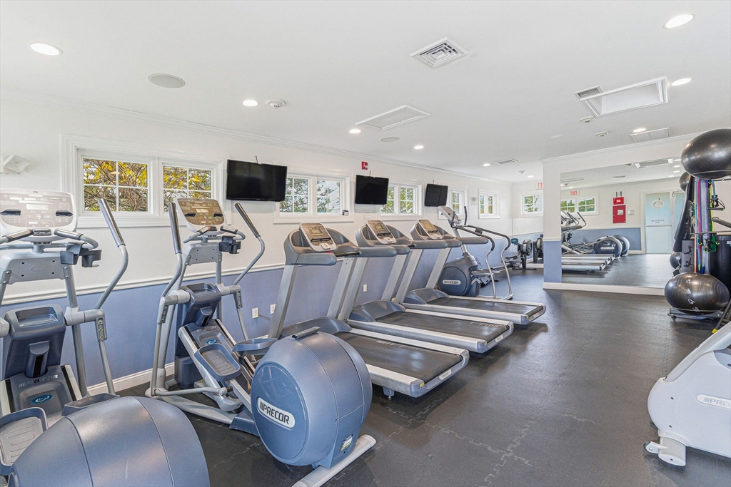 10 Seaport Dr # 2311