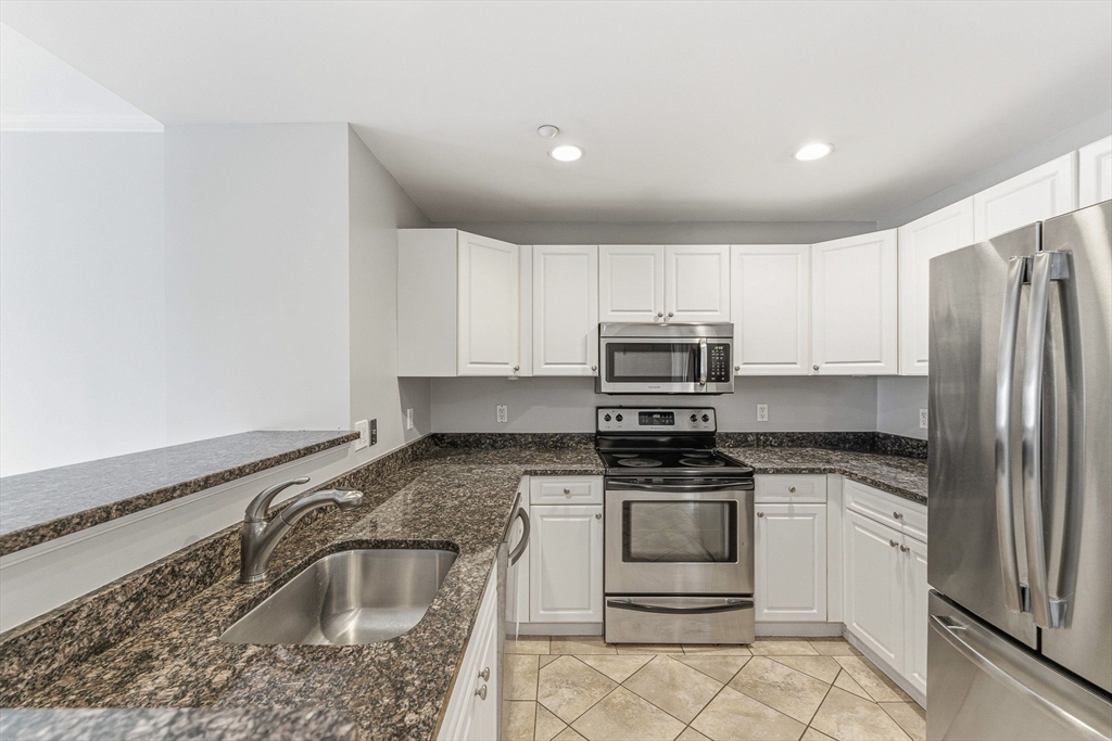 10 Seaport Dr # 2311