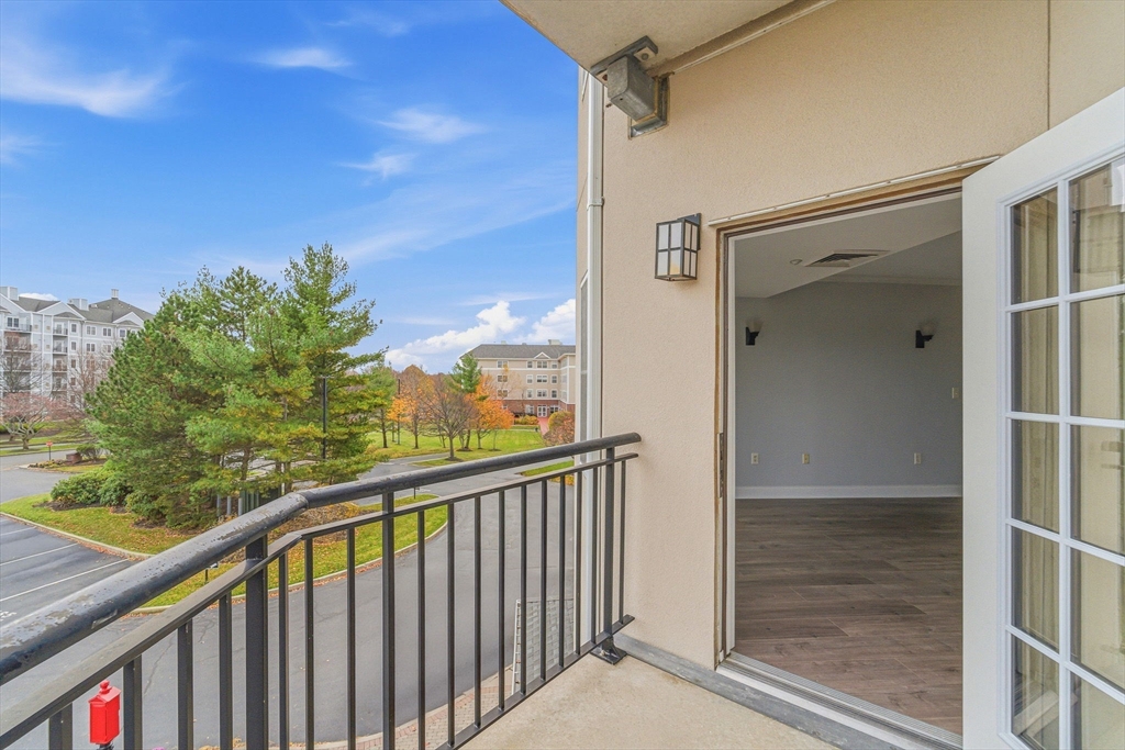 10 Seaport Dr # 2311