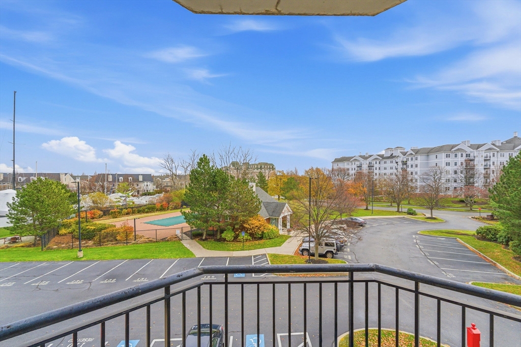 10 Seaport Dr # 2311