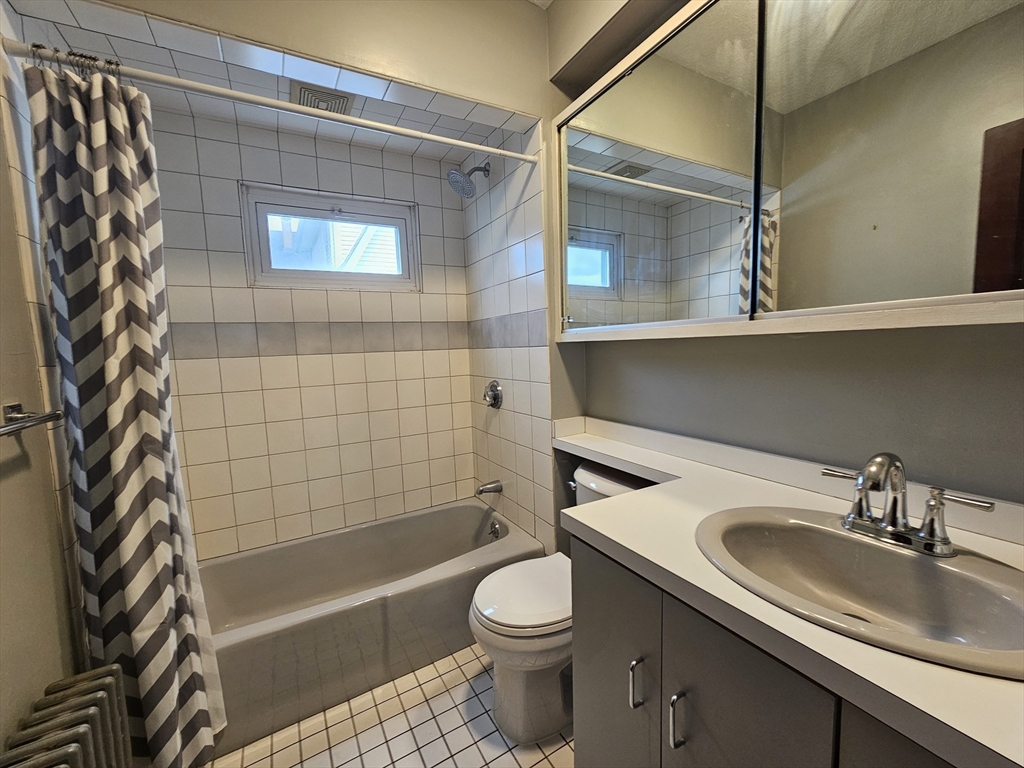 118 Governor Winthrop Rd # 118
