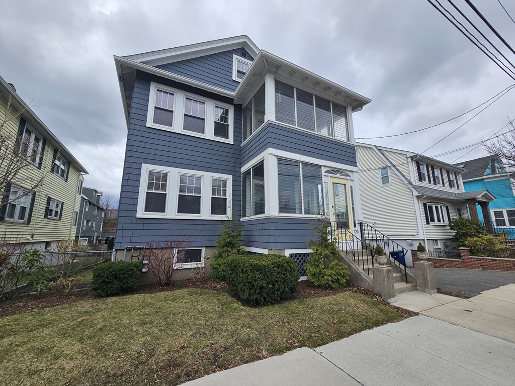 118 Governor Winthrop Rd # 118