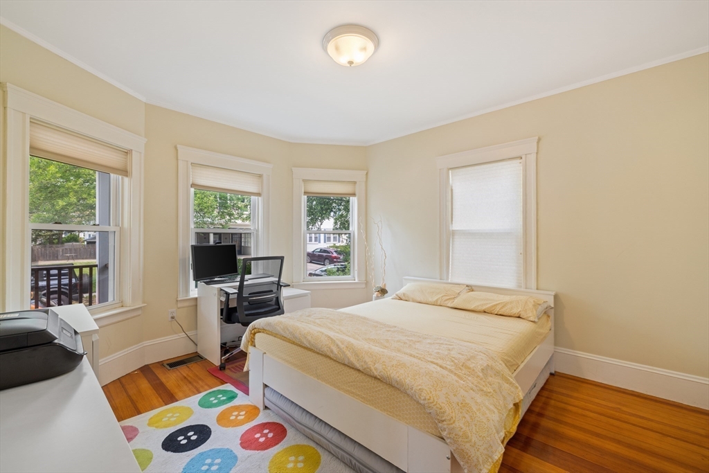 29 Worcester St # 1