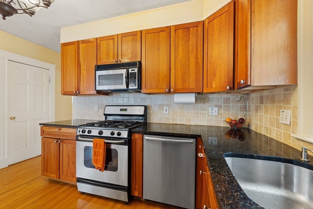29 Worcester St # 1