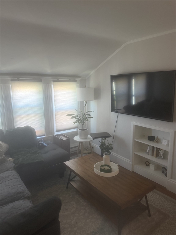315 Common Street # 3