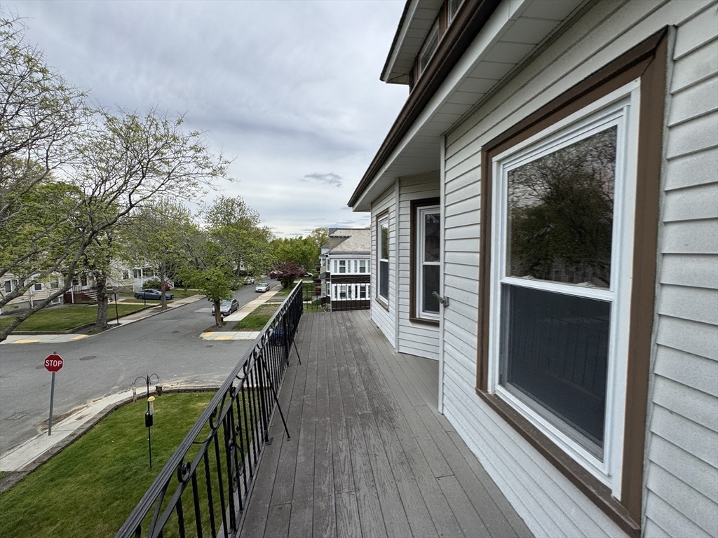 91 Greaton Rd # 2