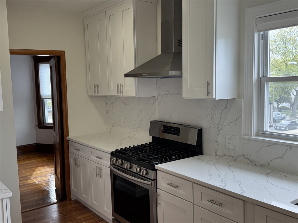 91 Greaton Rd # 2