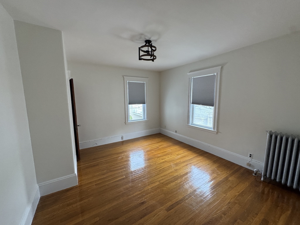 91 Greaton Rd # 2