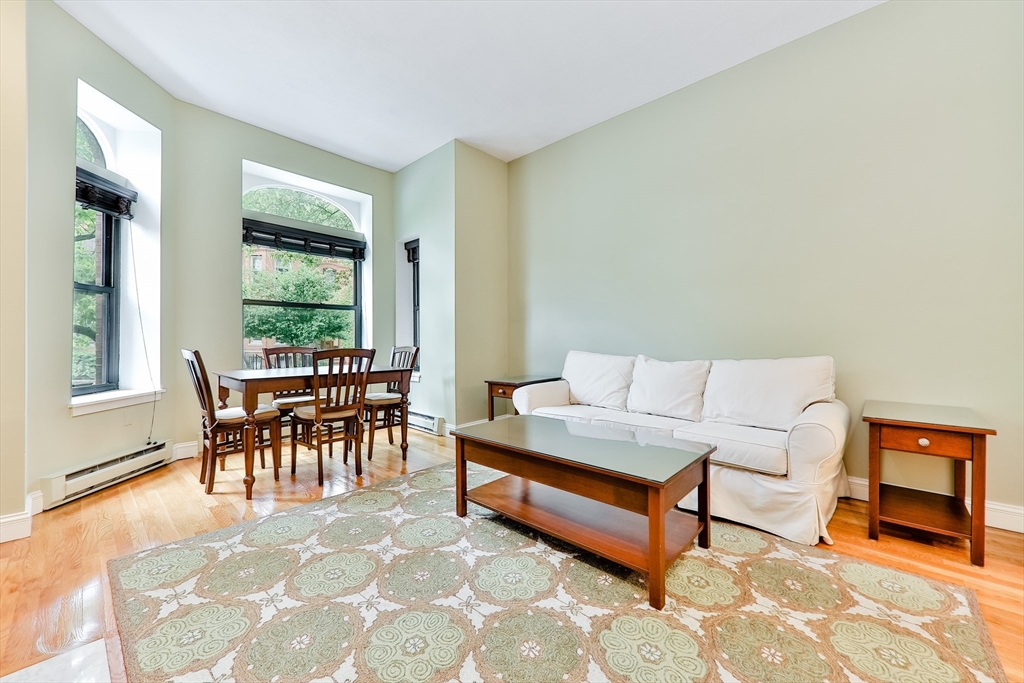 237 W Newton St # 3