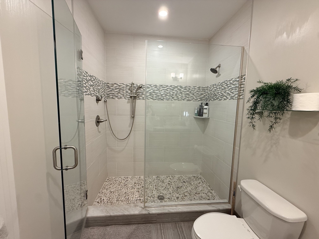 637 E 1st Street # 204