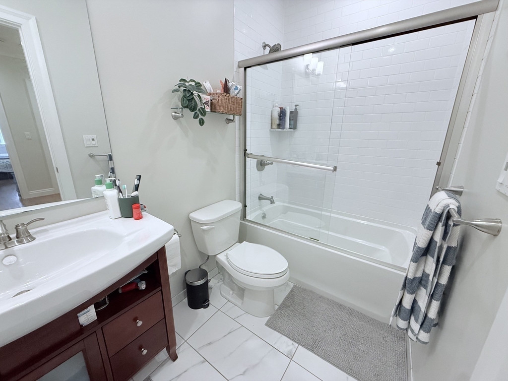 637 E 1st Street # 204