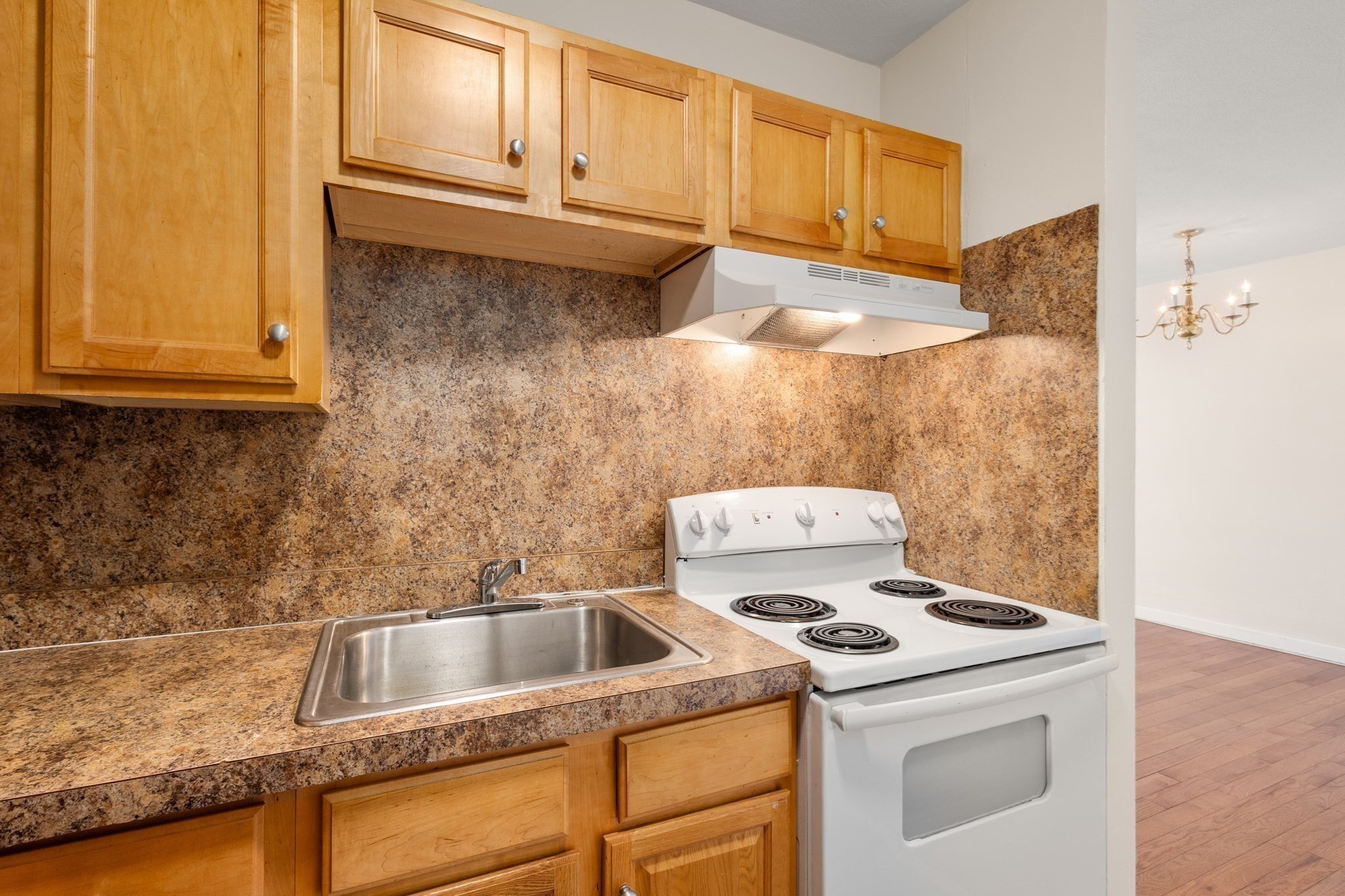 46 Adams St # 4 Unit: D-4