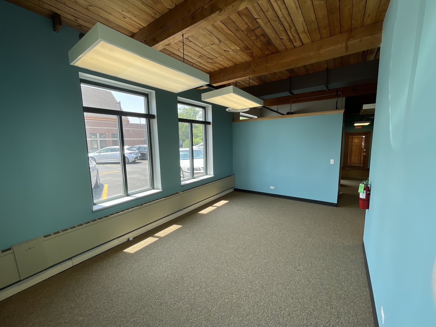 400 W Liberty Drive Unit: 2