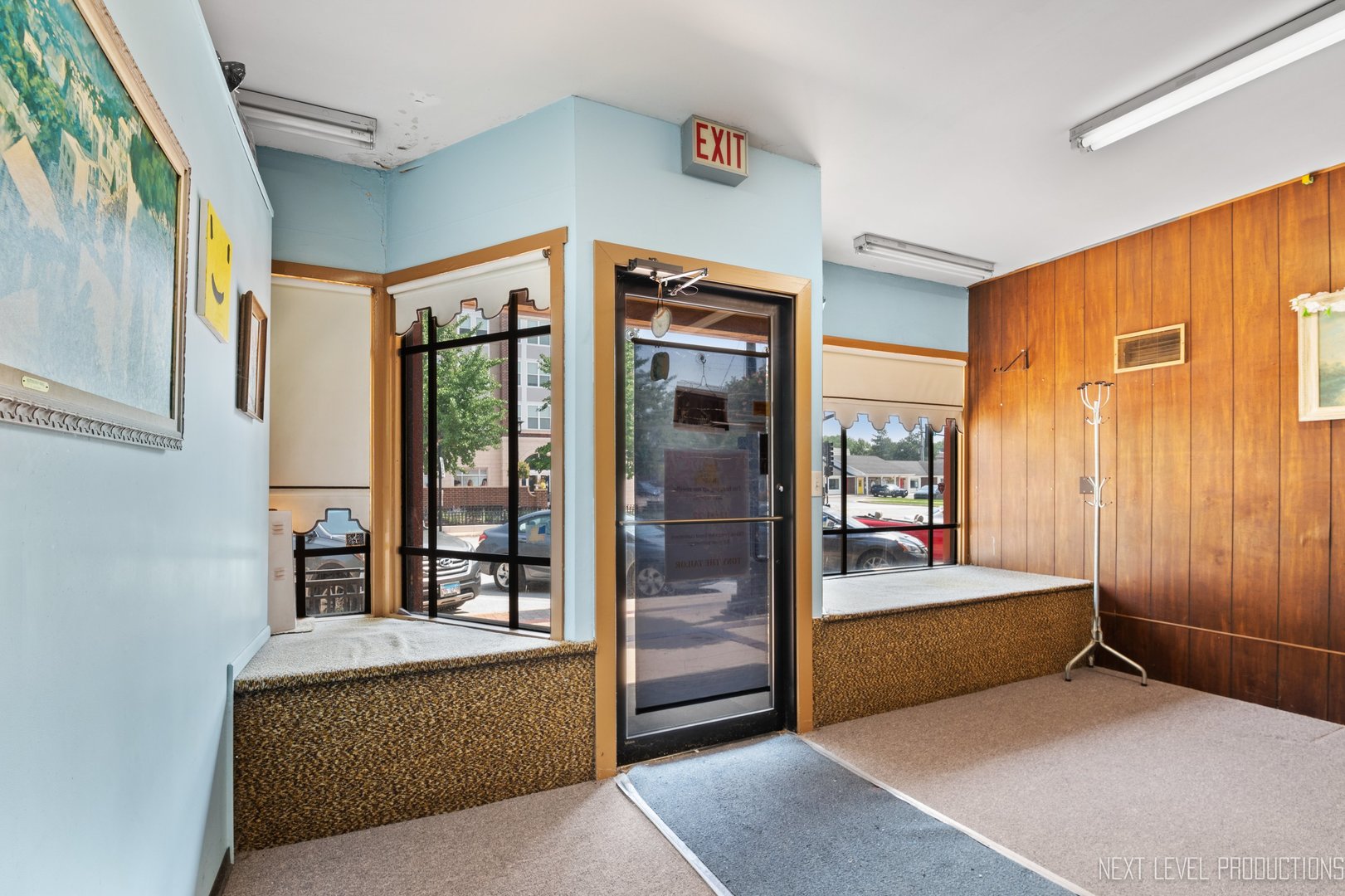 4754 Main Street