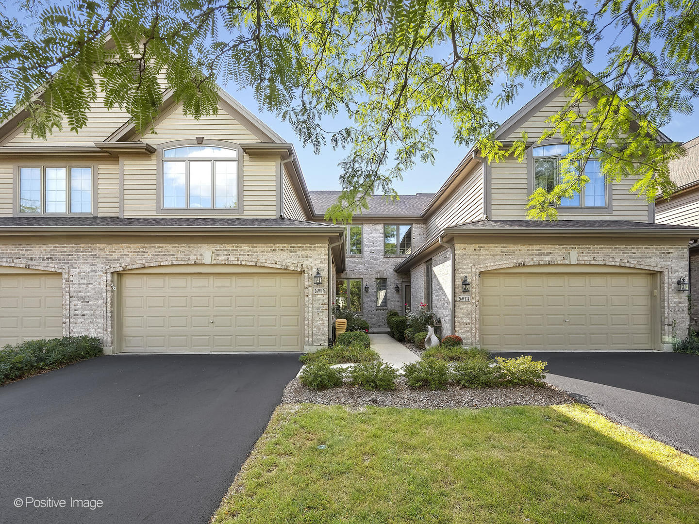 26W176 Klein Creek Drive